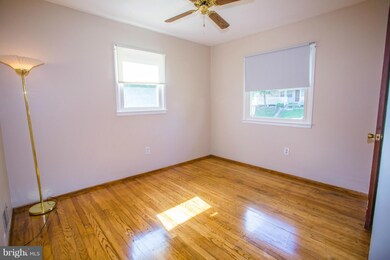131 Yost St, Manassas Park, VA 20111 - photo 7