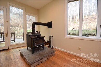 618 Sweet Hollow Rd, Burnsville, NC 28714 - photo 5