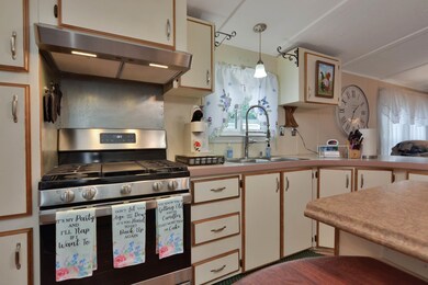 8R Arrow Dr, Salem, NH 03079 - photo 7