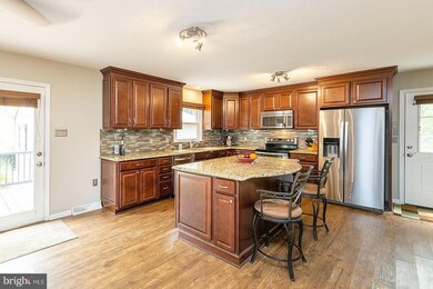 1928 N Sleepy Creek Rd, Cross Junction, VA 22625 - photo 4