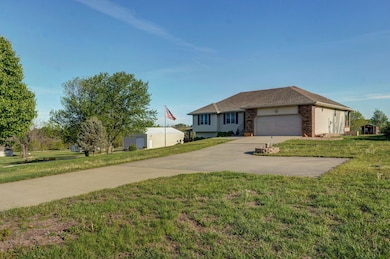10071 W Farm Rd 48-23 (2)