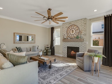 28908 Saddle Cir, Castaic, CA 91384 - photo 7