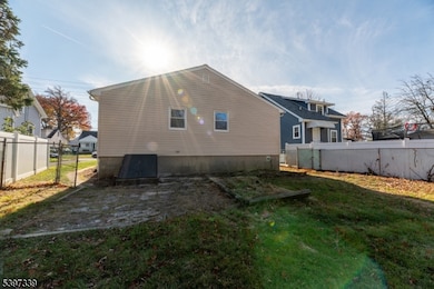 606 Colfax Ave, Kenilworth, NJ 07033 - photo 4