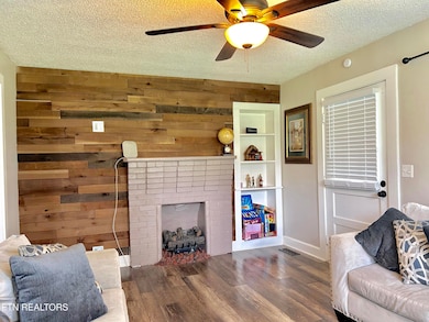 6619 Highway 360, Tellico Plains, TN 37385 - photo 6