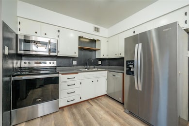 2930 SE 7th St, Des Moines, IA 50315 - photo 5