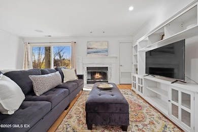 333 Palmer Hill Rd unit 2E, Riverside, CT 06878 - photo 4