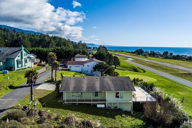 02-281 Sea View-102