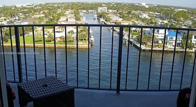 Silver Thatch Intracoastal unit 907, Pompano Beach, FL 33062 - photo 3