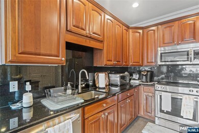 Grandview II at Port Imperial unit 217, West New York, NJ 07093 - photo 4