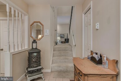 1004 Lindsay Ln, Hagerstown, MD 21742 - photo 7