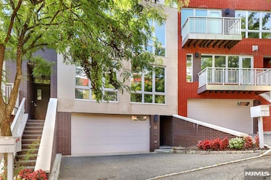 22 Vela Way, Edgewater, NJ 07020 - photo 3