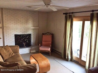 19 Pine Ave, Tamaqua, PA 18252 - photo 7