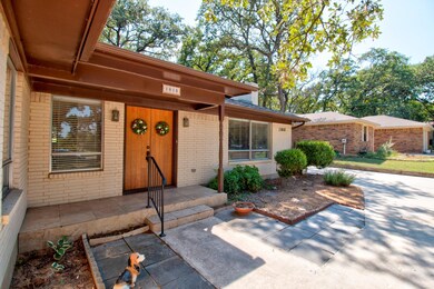 1018 Kiowa Dr W, Gainesville, TX 76240 - photo 5