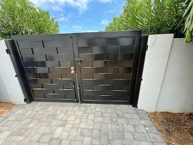 15402 N 57th St, Scottsdale, AZ 85254 - photo 5