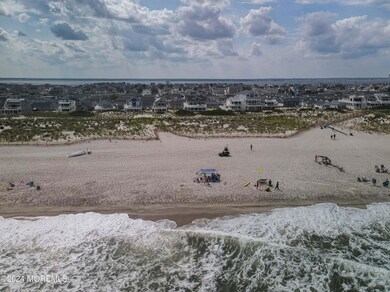 DJI_0725_6_7_8_9