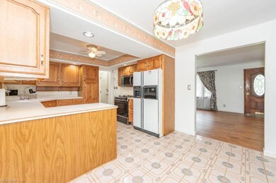 Eat in Kitchen