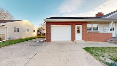 411 Ash St, Cherokee, IA 51012 - photo 4