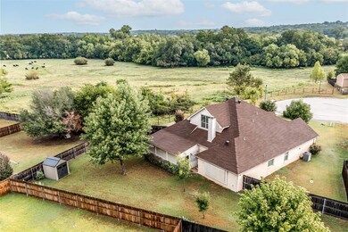 333 Wonder Oak Ct, Weatherford, TX 76085 - photo 3