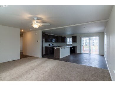 367 Marshall Loop NE, Boardman, OR 97818 - photo 5