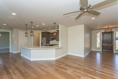 006_Living Room