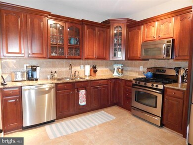 42013 Village Station Square unit 42013, Aldie, VA 20105 - photo 2