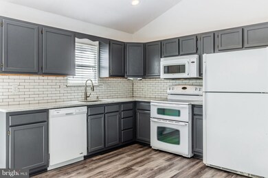 208 Jefferson Ave, West Berlin, NJ 08091 - photo 3