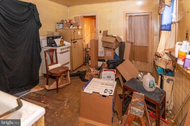 402 N Patterson Park Ave, Baltimore, MD 21231 - photo 5