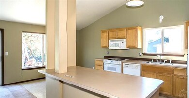 unlisted-address, Bend, OR 97701 - photo 7