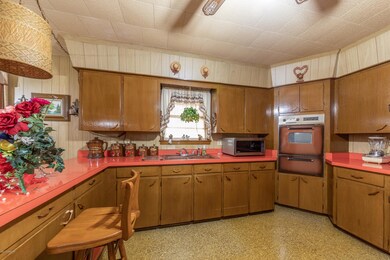 2705CaptainCade-24