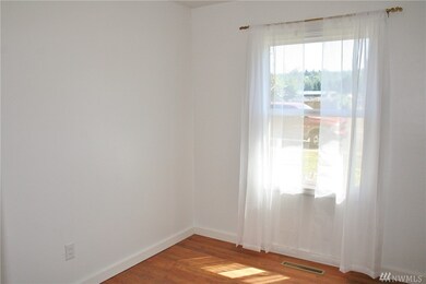 1715 M St NE, Auburn, WA 98002 - photo 5