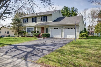 10 Ivins Ct Aberdeen NJ 07747-large-003-
