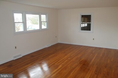 2710 Northwestern Pike, Winchester, VA 22603 - photo 6