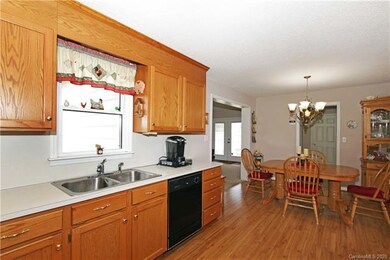 218 Doe Trail Ln, Statesville, NC 28625 - photo 6