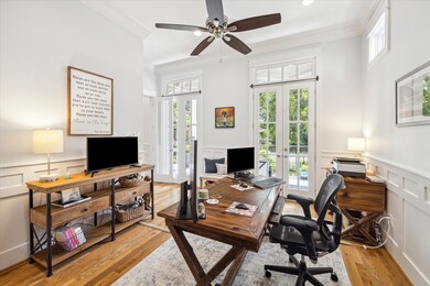 2019 Columbia St, Houston, TX 77008 - photo 4