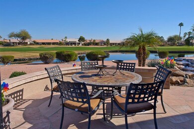 Al fresco dining at its best!