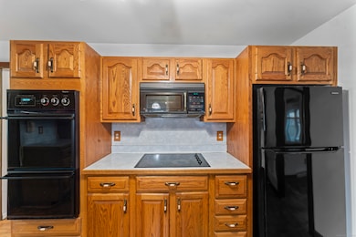 16 Settlers Ln, Sandy Hook, CT 06482 - photo 4