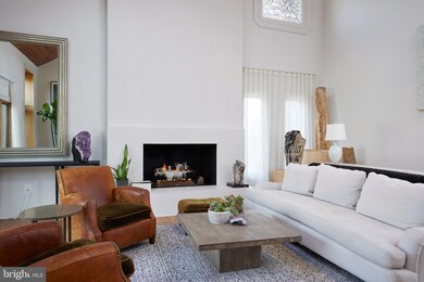 9904 Bluegrass Rd, Potomac, MD 20854 - photo 7