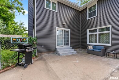 1228 E Dover Ct, Davenport, IA 52803 - photo 3