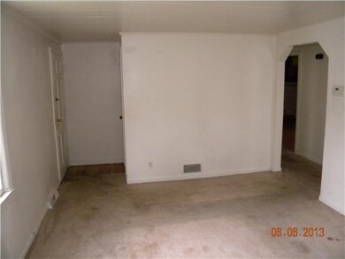 Living Room. 15  x 11 .