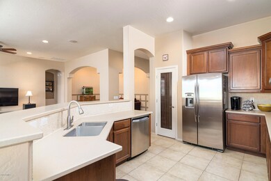 17998 E Paseo Del Canto, Gold Canyon, AZ 85118 - photo 5