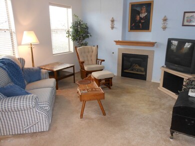 Living Room w/Gas Fireplace