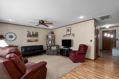 940 Carl Allen St-2