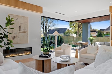 90 Auburndale Ave, West Newton, MA 02465 - photo 3