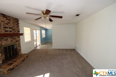 908 Lynn Ln, Copperas Cove, TX 76522 - photo 2