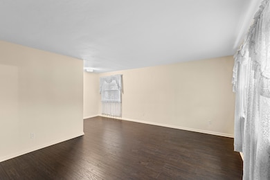 1451 Nottaway Dr, Wheeling, DC 20003 - photo 6