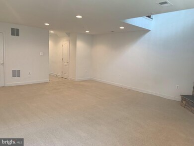 9113 Marlove Oaks Ln, Owings Mills, MD 21117 - photo 6