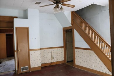 2705 Main St, Anderson, IN 46016 - photo 7