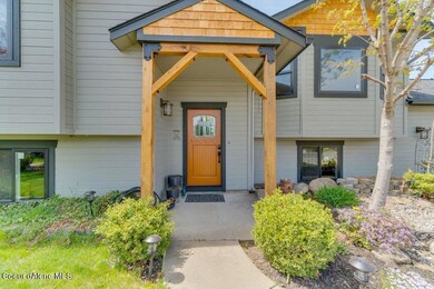 4 Front Entry.jpg-SMALL