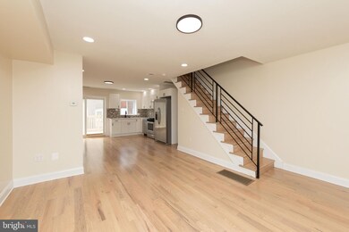 7052 Radbourne Rd, Upper Darby, PA 19082 - photo 7