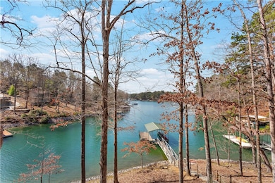 Beautiful Lake Views
